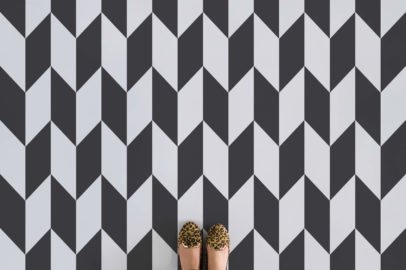 archer-arrow-pattern-vinyl-flooring-black-feet-flooring