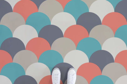 sherbet-scales-pattern-vinyl-flooring-multicolour-feet-vinyl-flooring