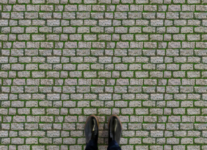 irvine-stone-grey-feet-vinyl-flooring