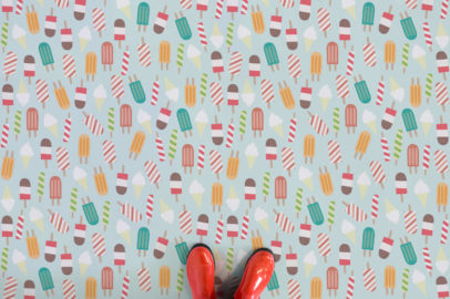 popsicle-motif-multicolour-feet-vinyl-flooring