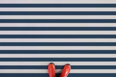 nautical-stripe-tile-vinyl-flooring-blue-feet