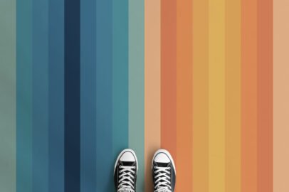 multicoloured-stripes-70s-retro-vinyl-flooring